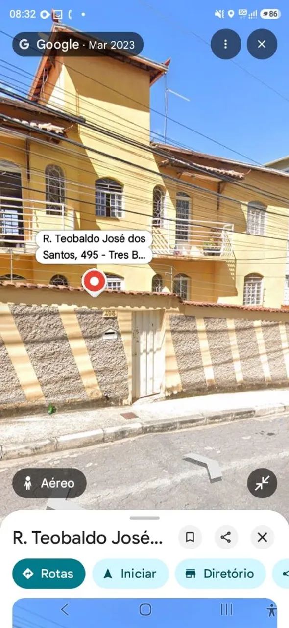 Vendo ótimo apartamento,quartos com armários e cozinha e banheiro também. 