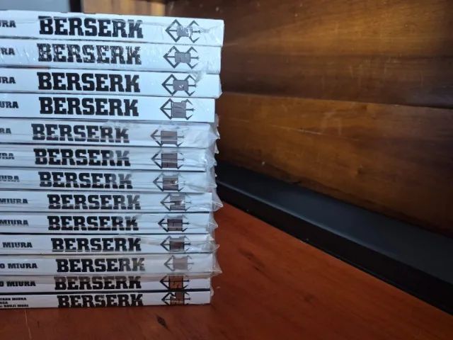 Manga Berserk - Foto 2