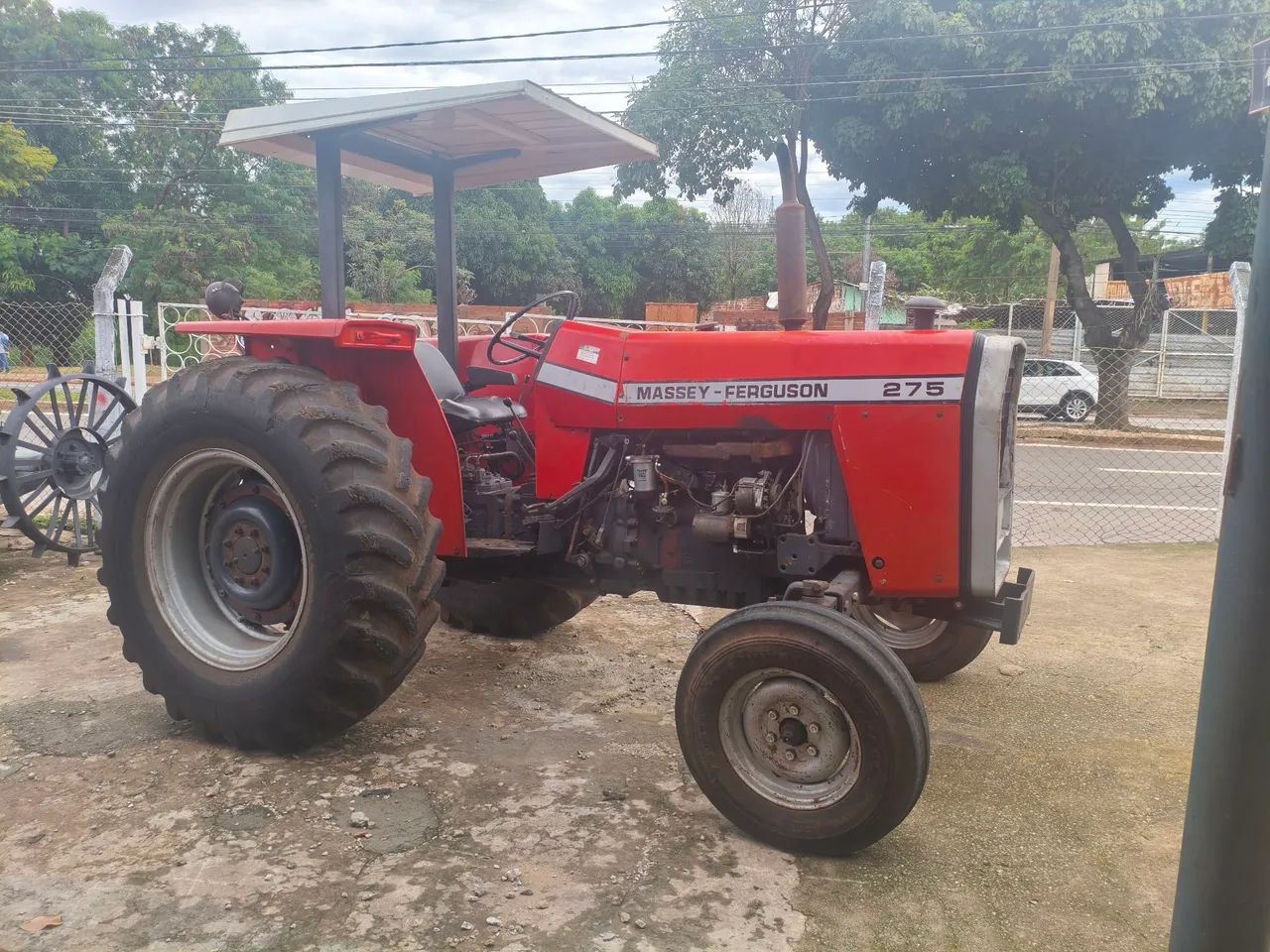 Trator Massey Ferguson 275 4x2 