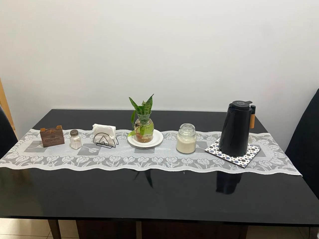 Mesa de Jantar com 4 cadeiras - Foto 4