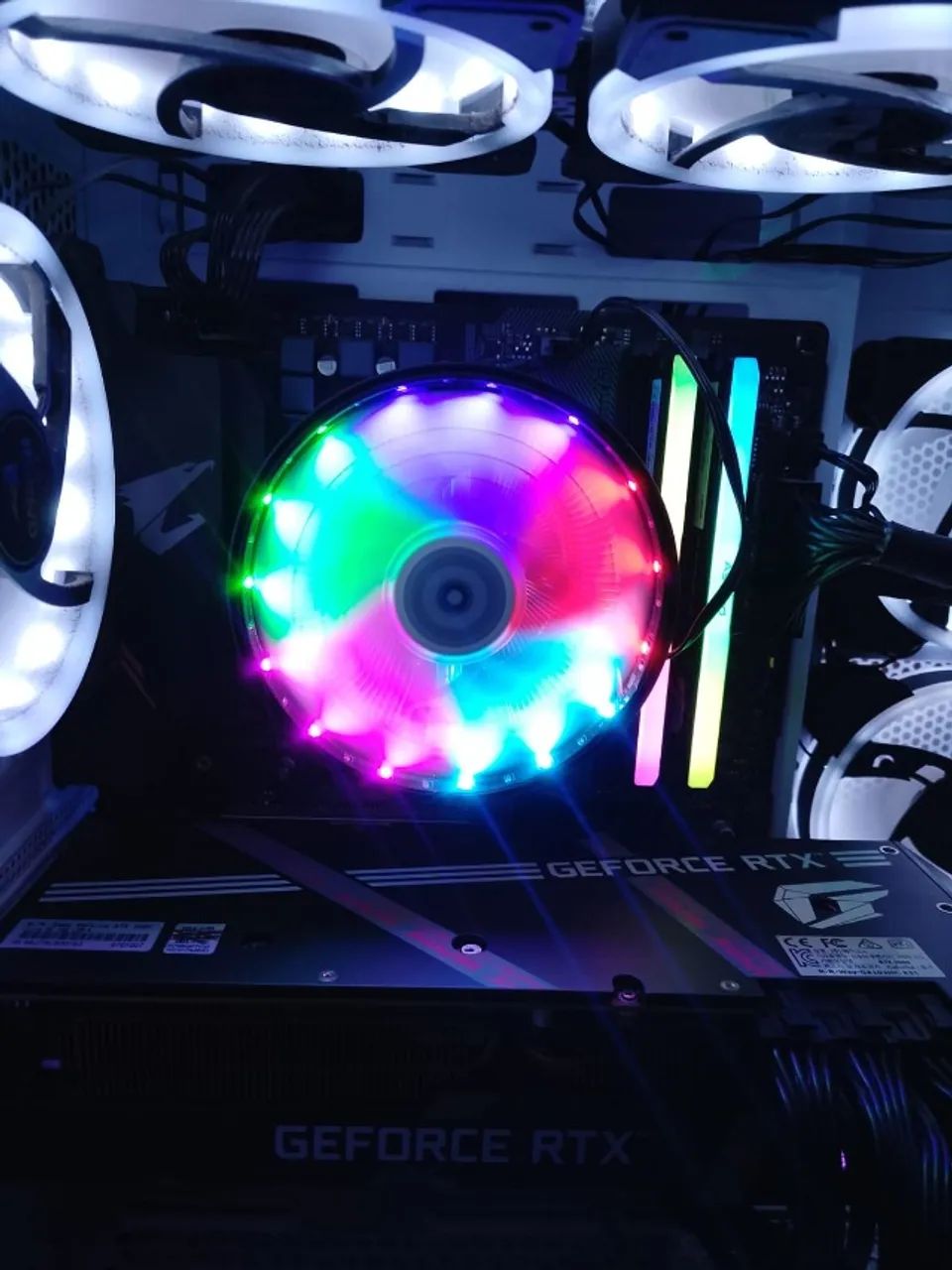 Placa mae B550 Aorus Elite - Foto 4