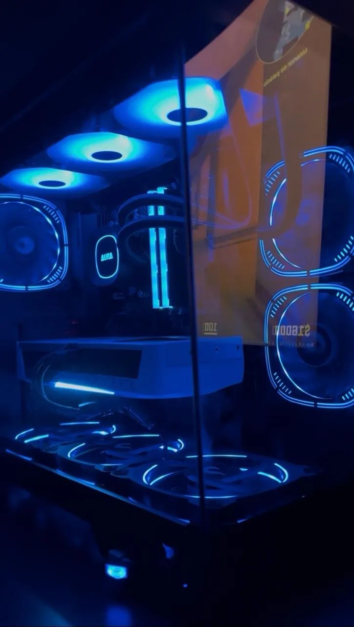 RTX 5070 WHITE