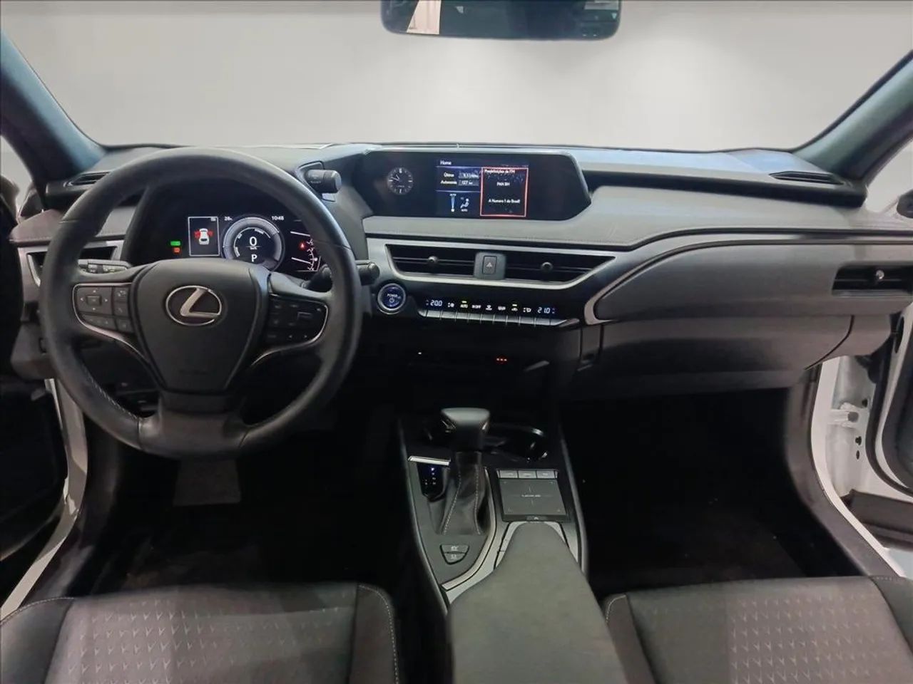 Lexus UX-250h Dynamic 2.0 16V Aut.(hybrid), foto 10 de 20