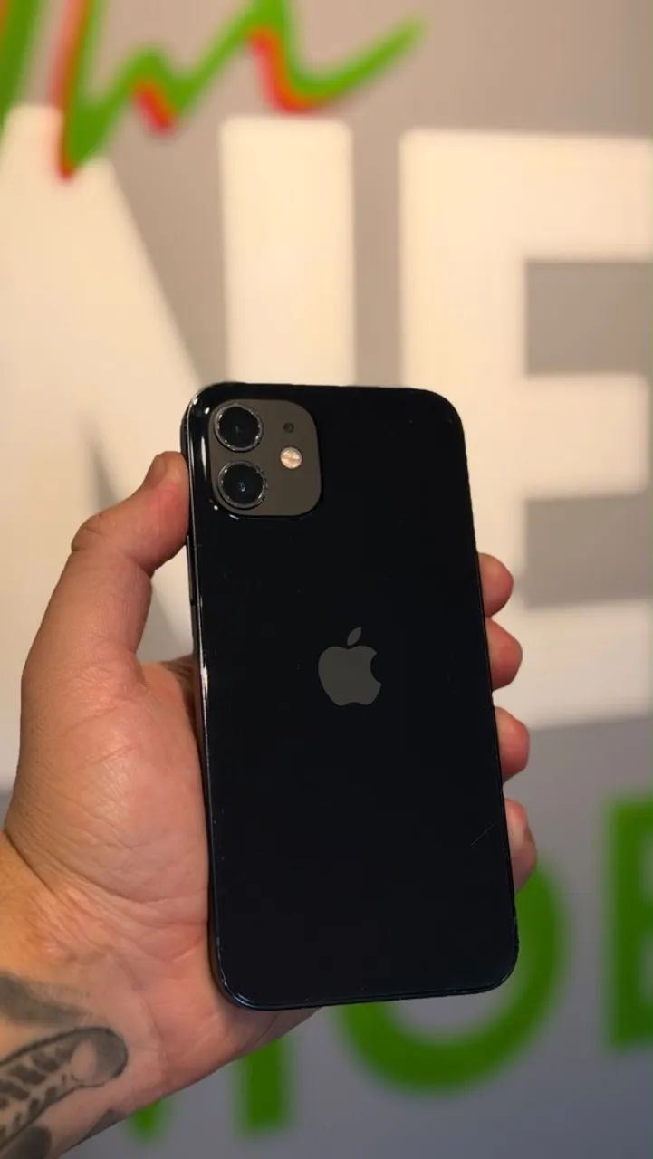 iPhone 12 64GB