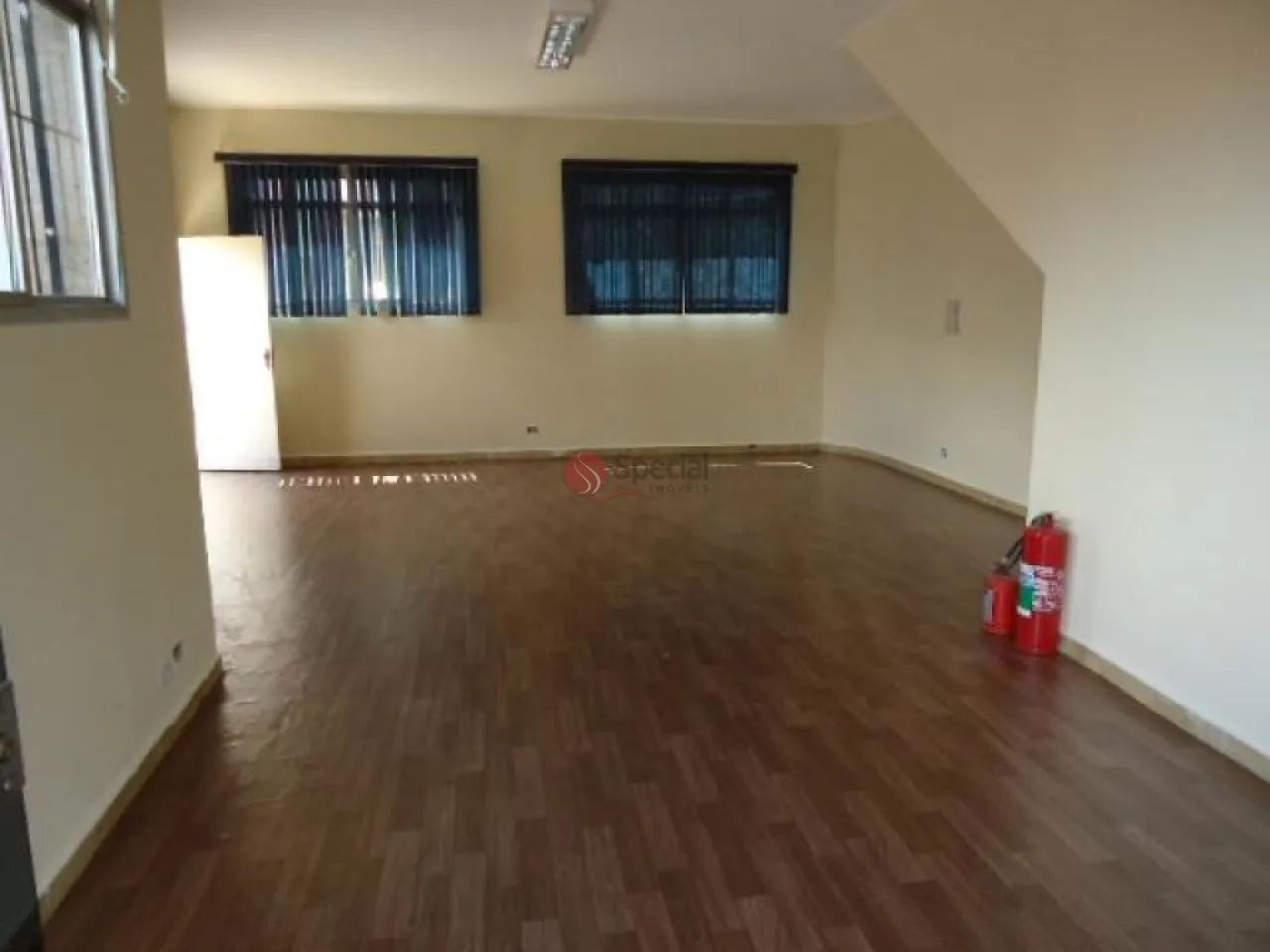 Prédio comercial com 214 m² - Vila Formosa.