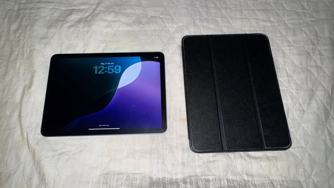iPad Air 5ª Geração M1 64GB + Teclado + Capa + PaperLike | Impecável - Foto 2
