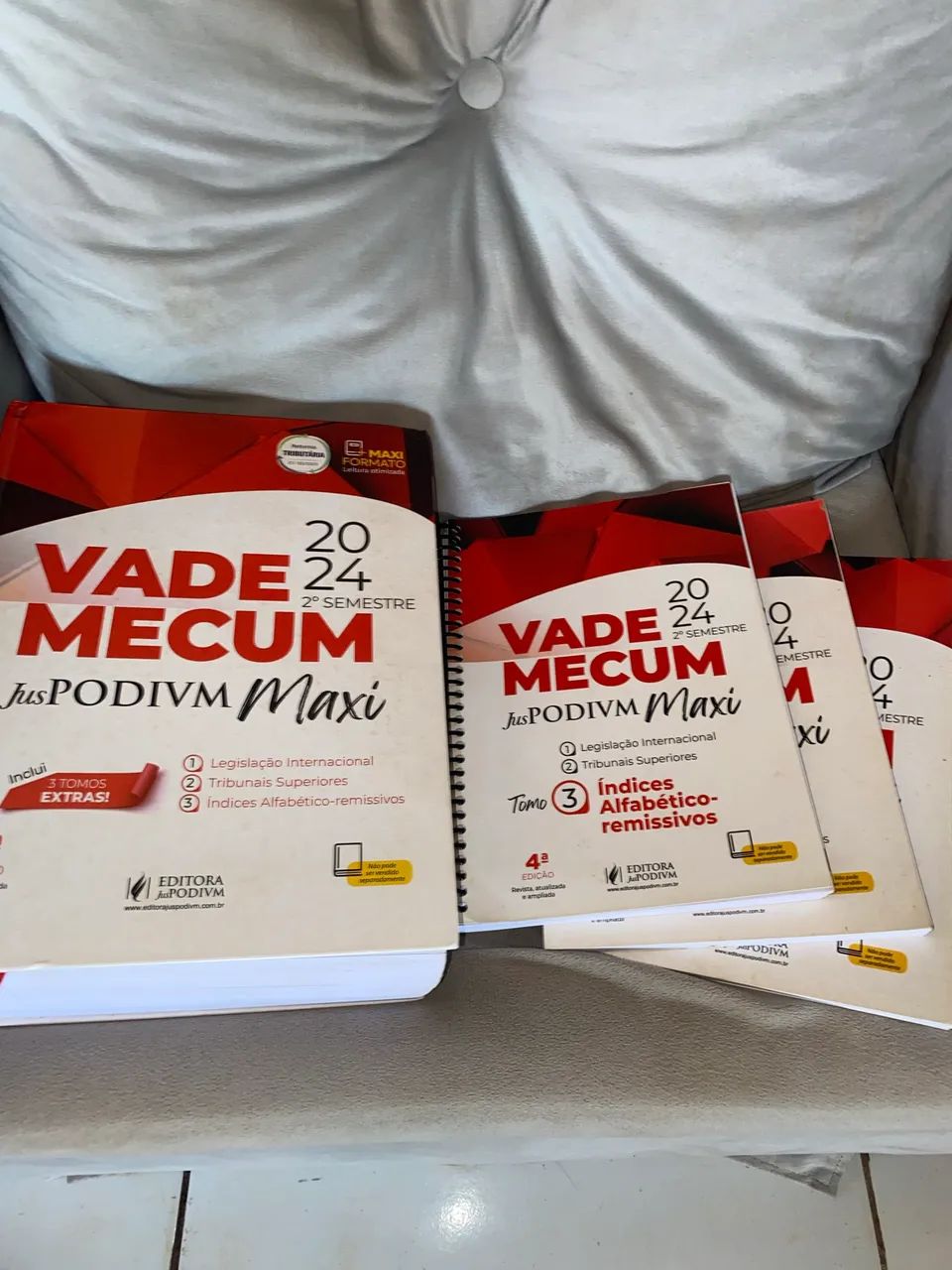 VADE MECUM