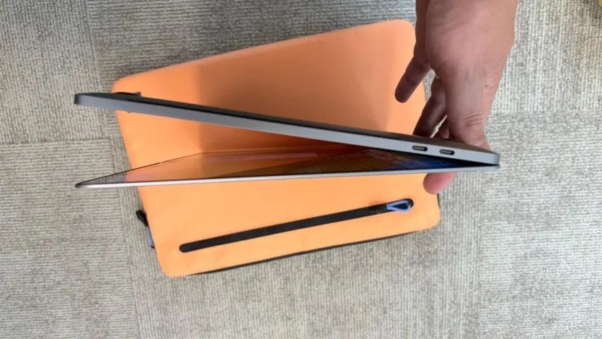 Macbook Pro (15 Polegadas, I7, 512Gb SSD) Cinza espacial - Foto 3