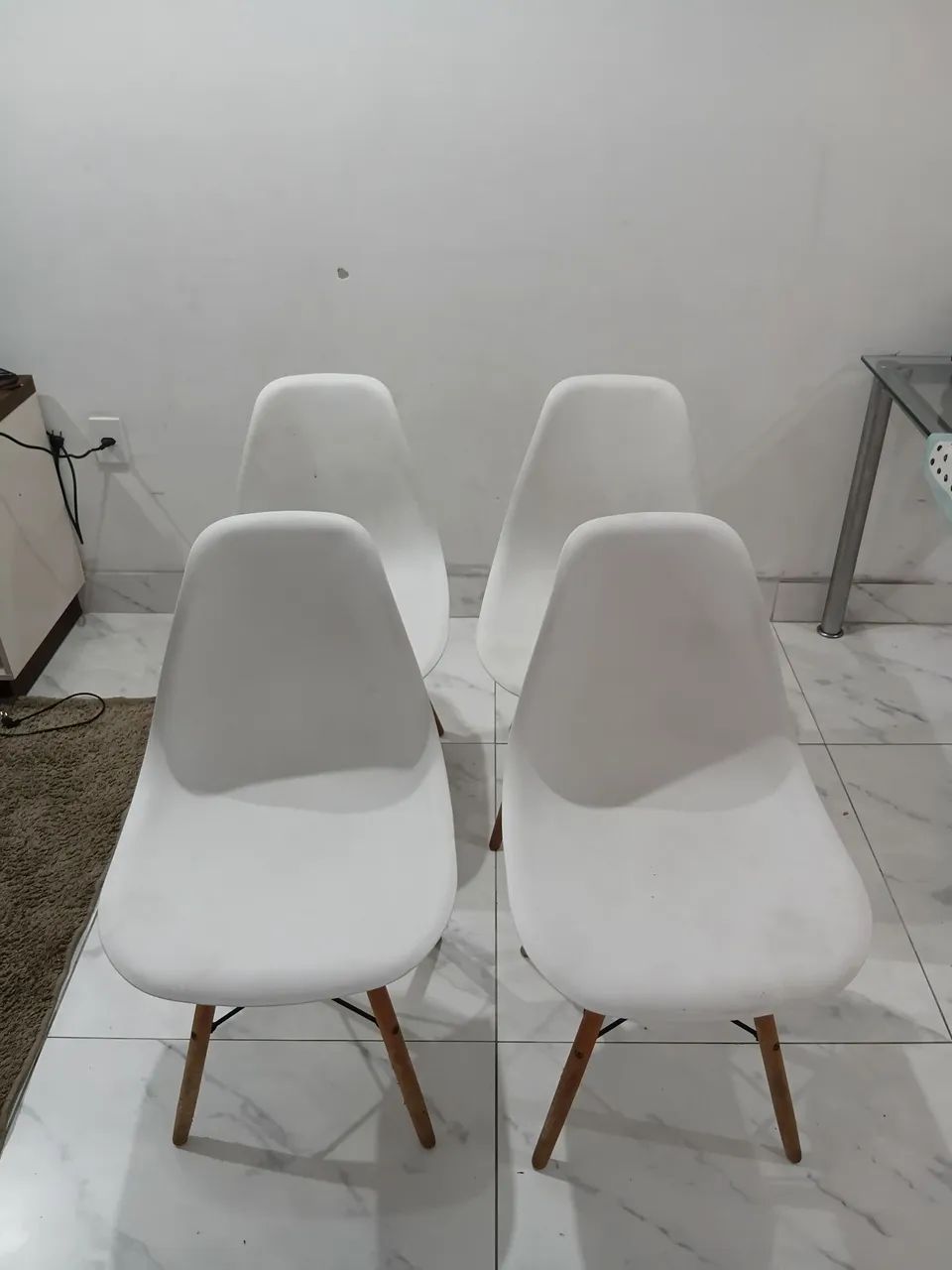 Vendo 4 cadeiras 