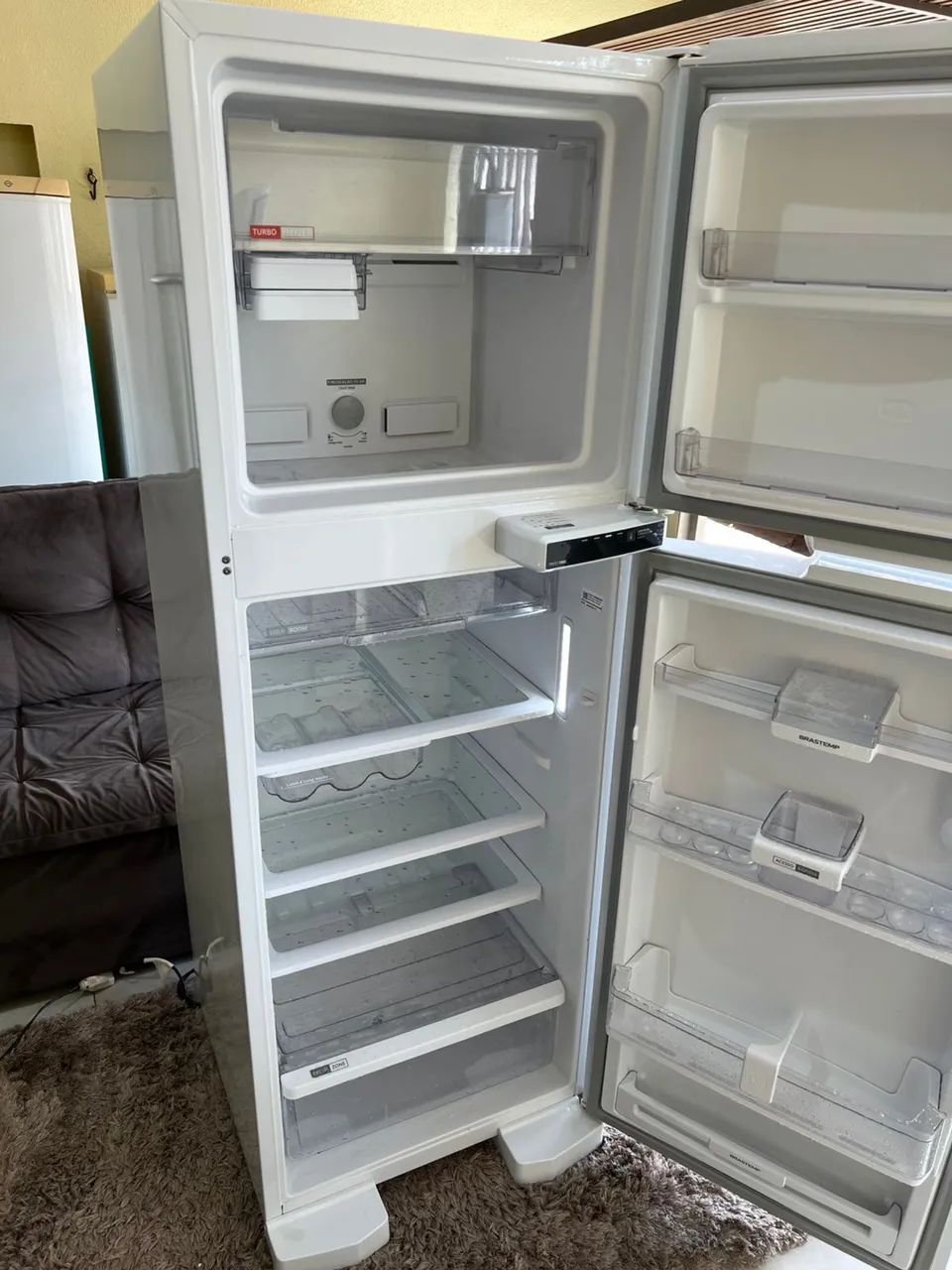 Geladeira Brastemp 375lts Frost Free 7 Meses de Uso Novinha e Completinha - Entrego - Foto 4