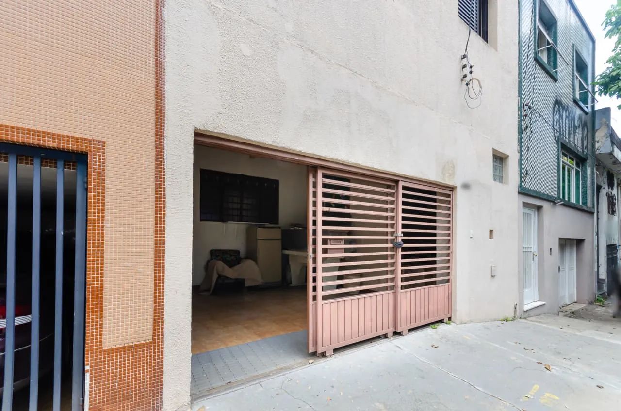 Casa comercial na Rua Padre Chico, 403  140 m² - Foto 2