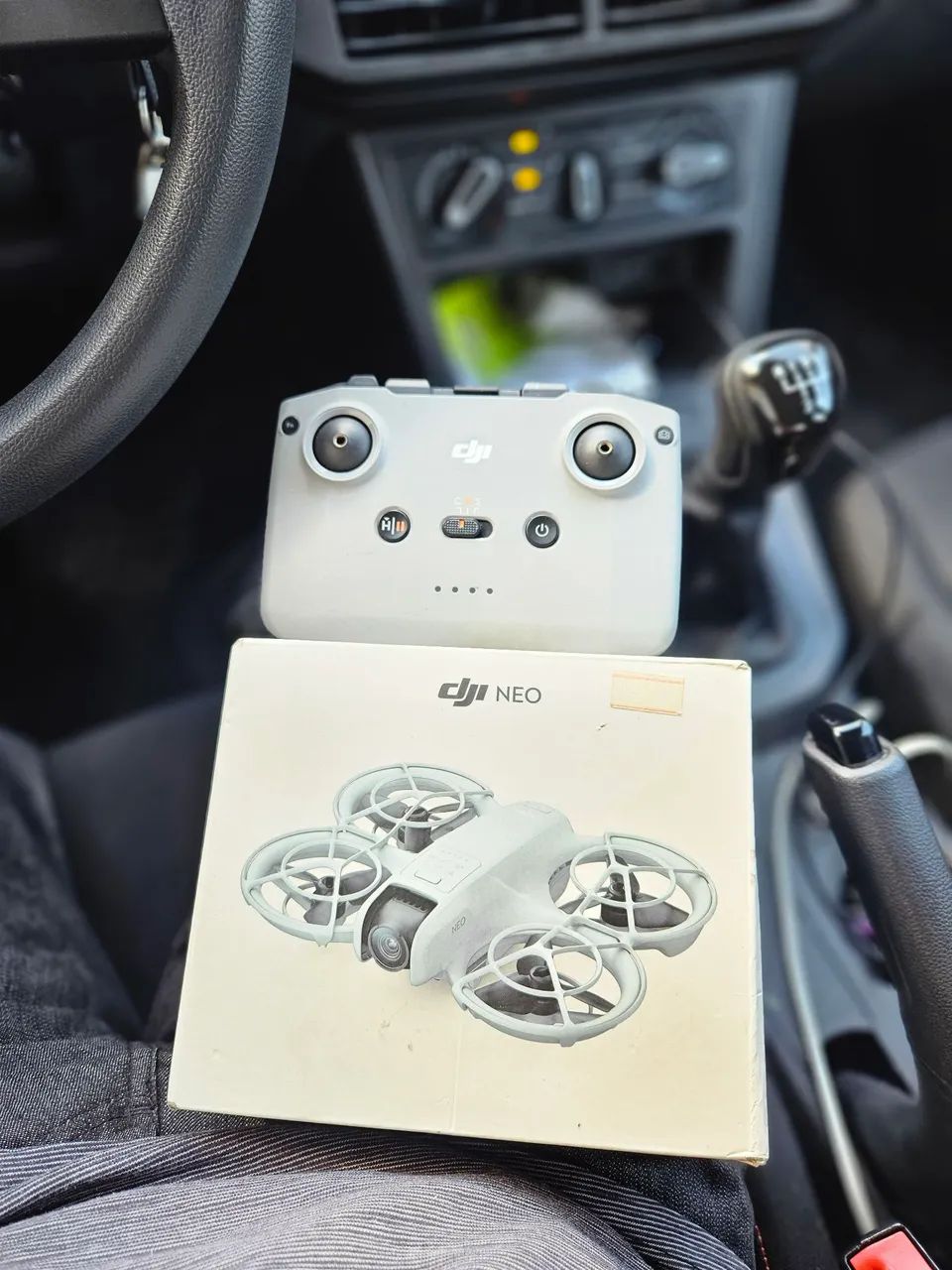 Drone DJI Neo com controle - Foto 3