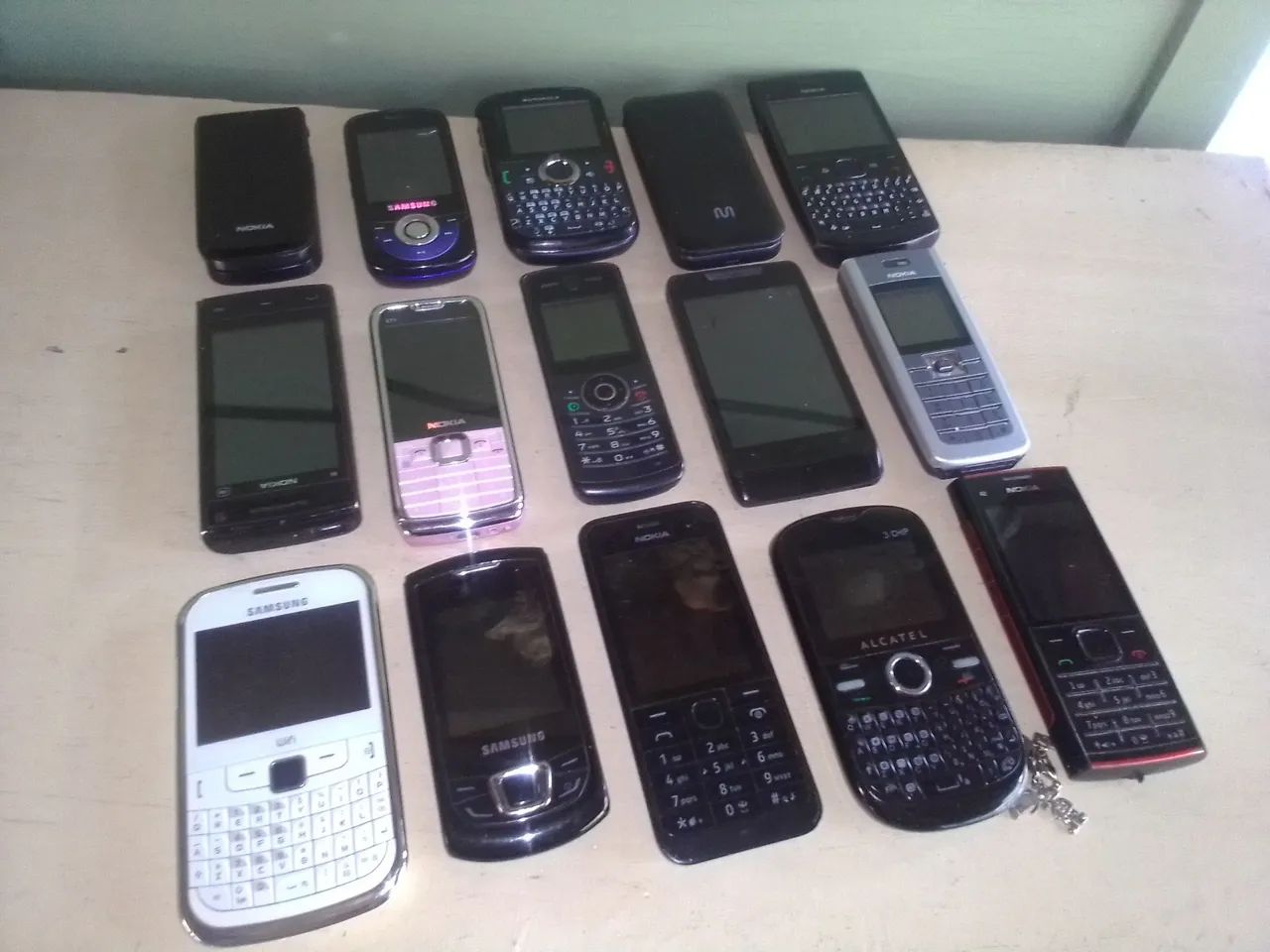 Celulares antigos (lote)