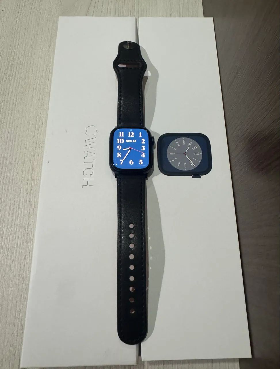 Relógio Apple Watch Series 8
