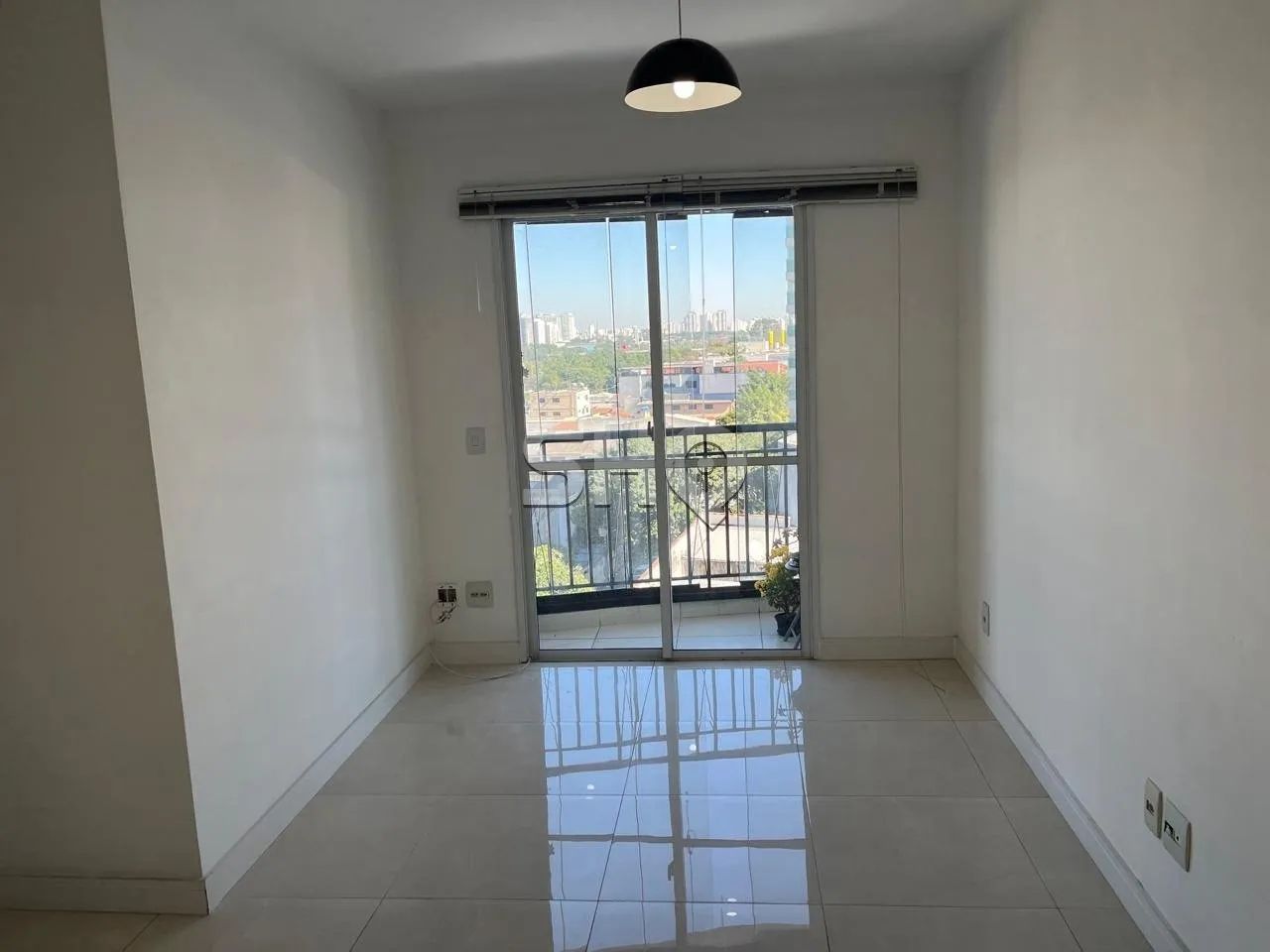 Apartamento casa Verde 2 dormitorios 2 vagas com varanda