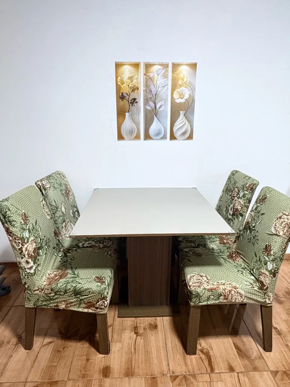 Mesa com 4 cadeiras - Foto 5
