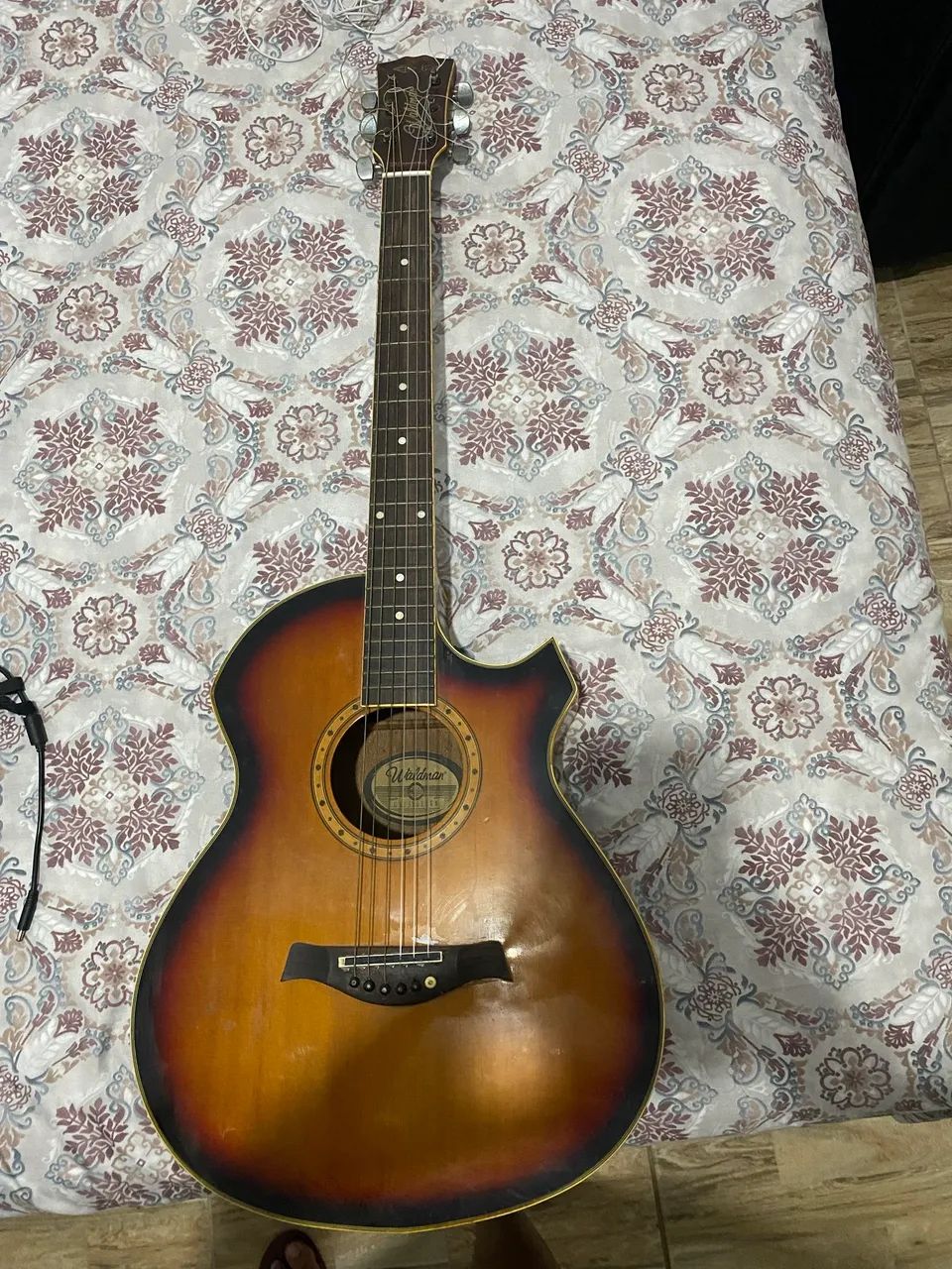 Violão Waldman