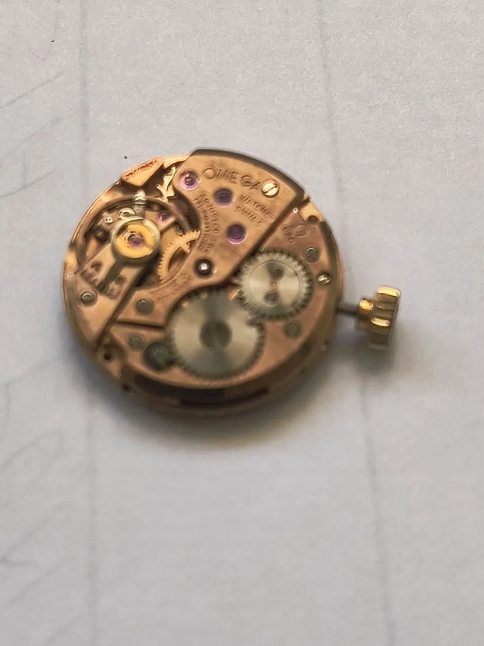 Máquina de relógio omega mecânico  - Foto 2
