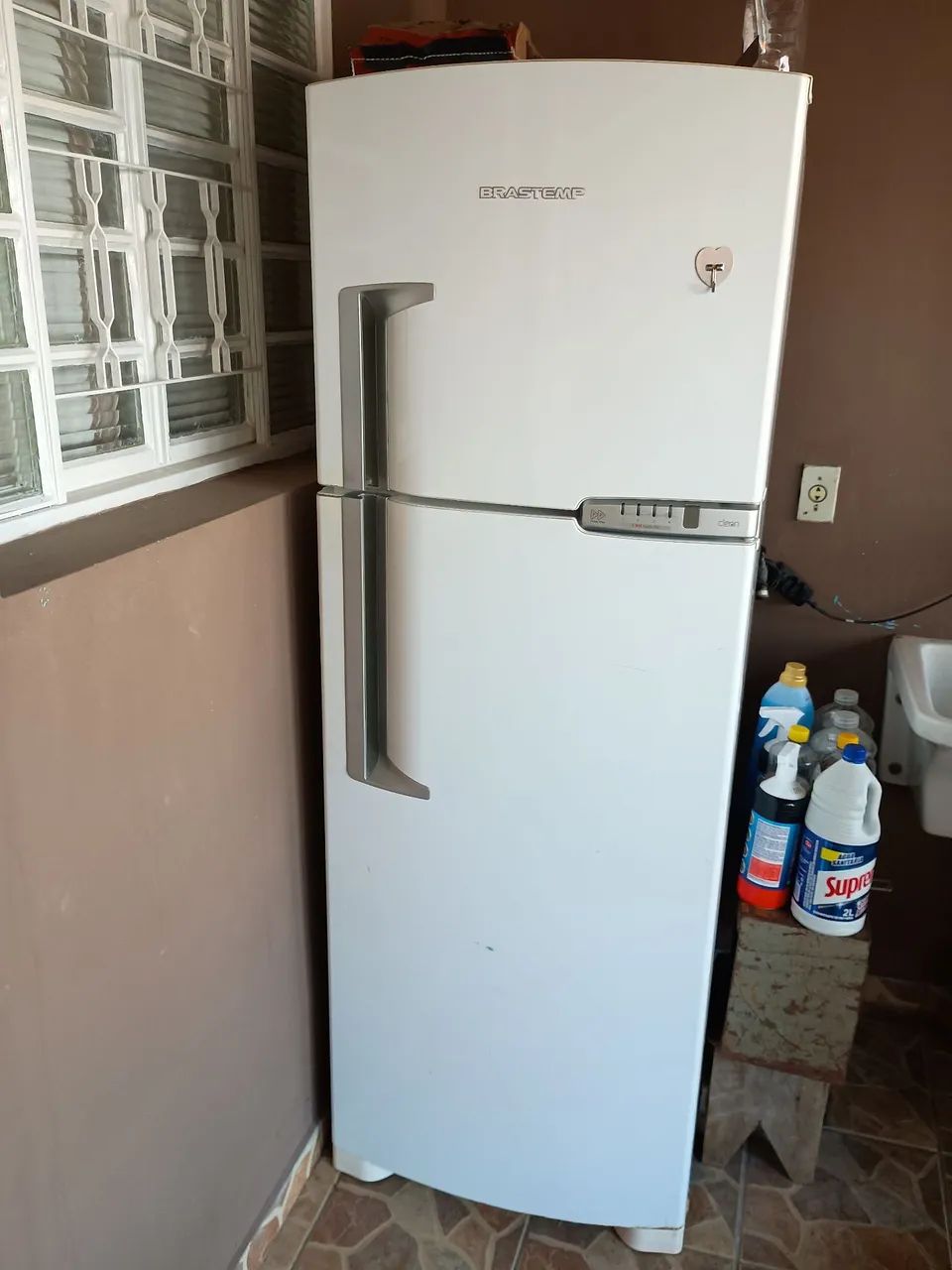 Vendo geladeira Eletrolux  - Foto 4