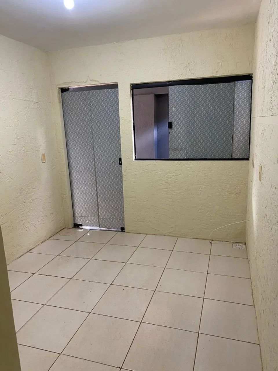 Kitnete 1 quarto com garagem na 208 Sul - sem caução e sem fiador - Foto 4
