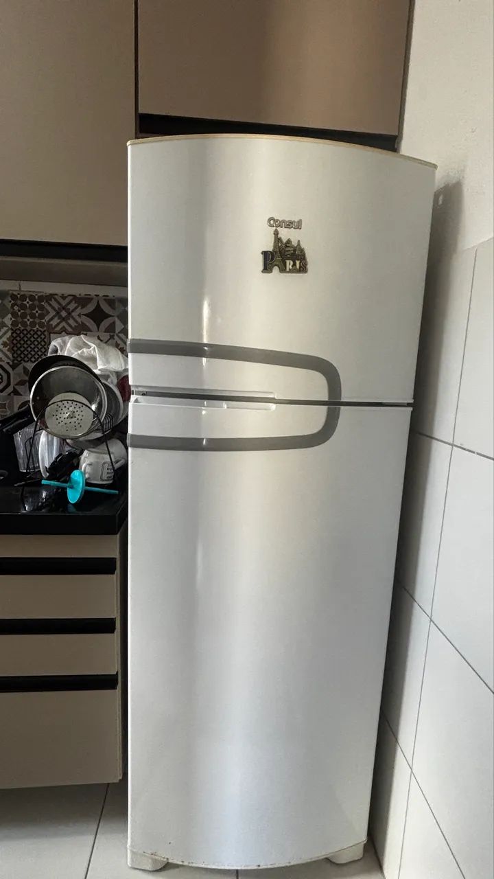 Geladeira consul bom estado,motivo mudanças  - Foto 4