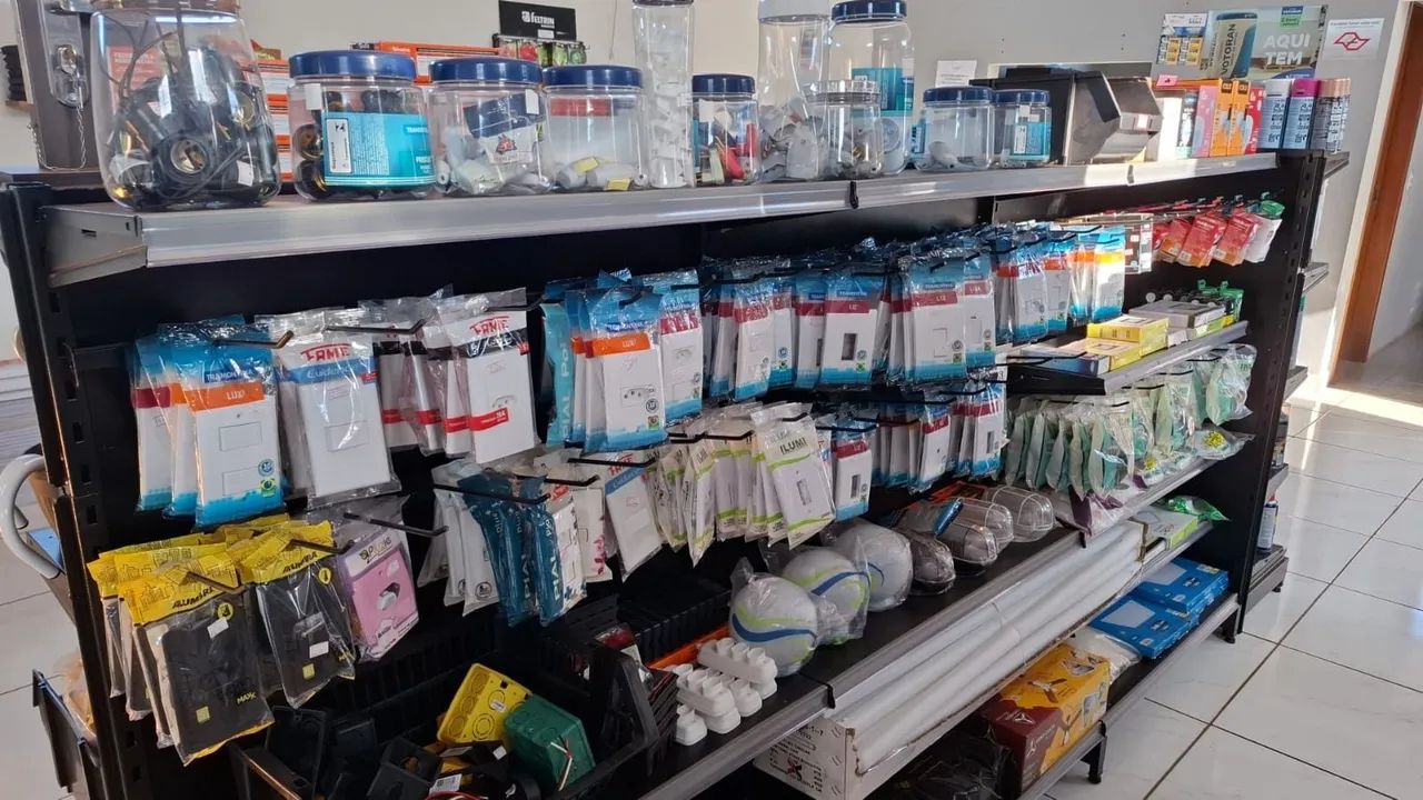 Vendo ou troco loja de material de construção  - Foto 3