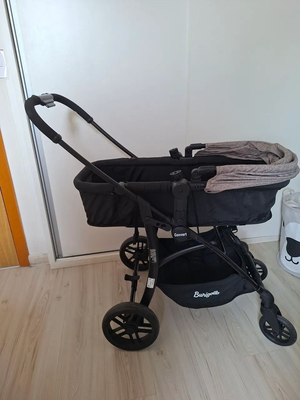 Carrinho moises e Bebê Conforto Burigotto 