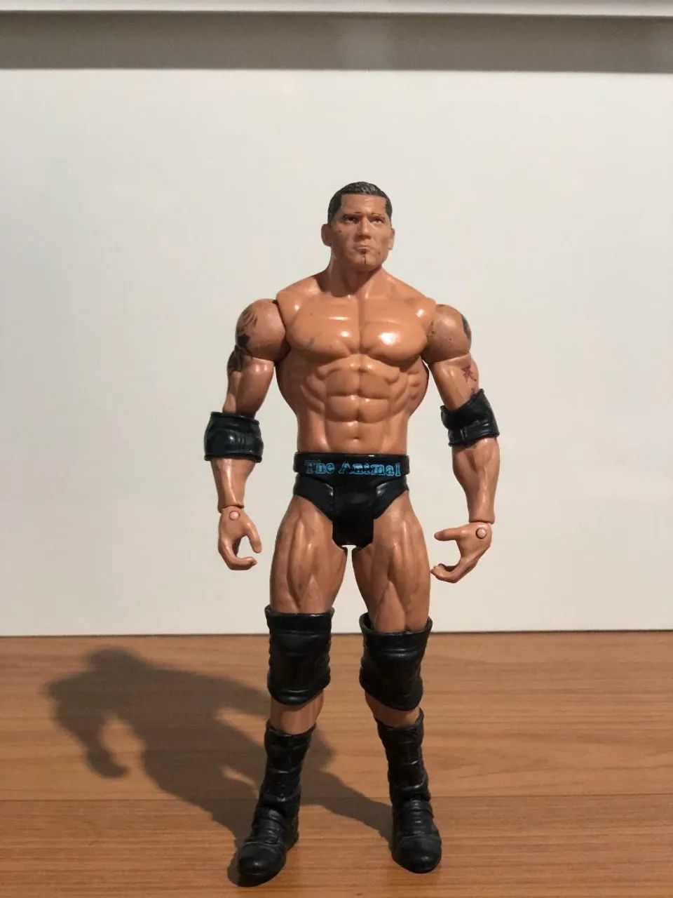 2011 mattel wwe dave batista the animal 7" wrestling action figure- edição limitada