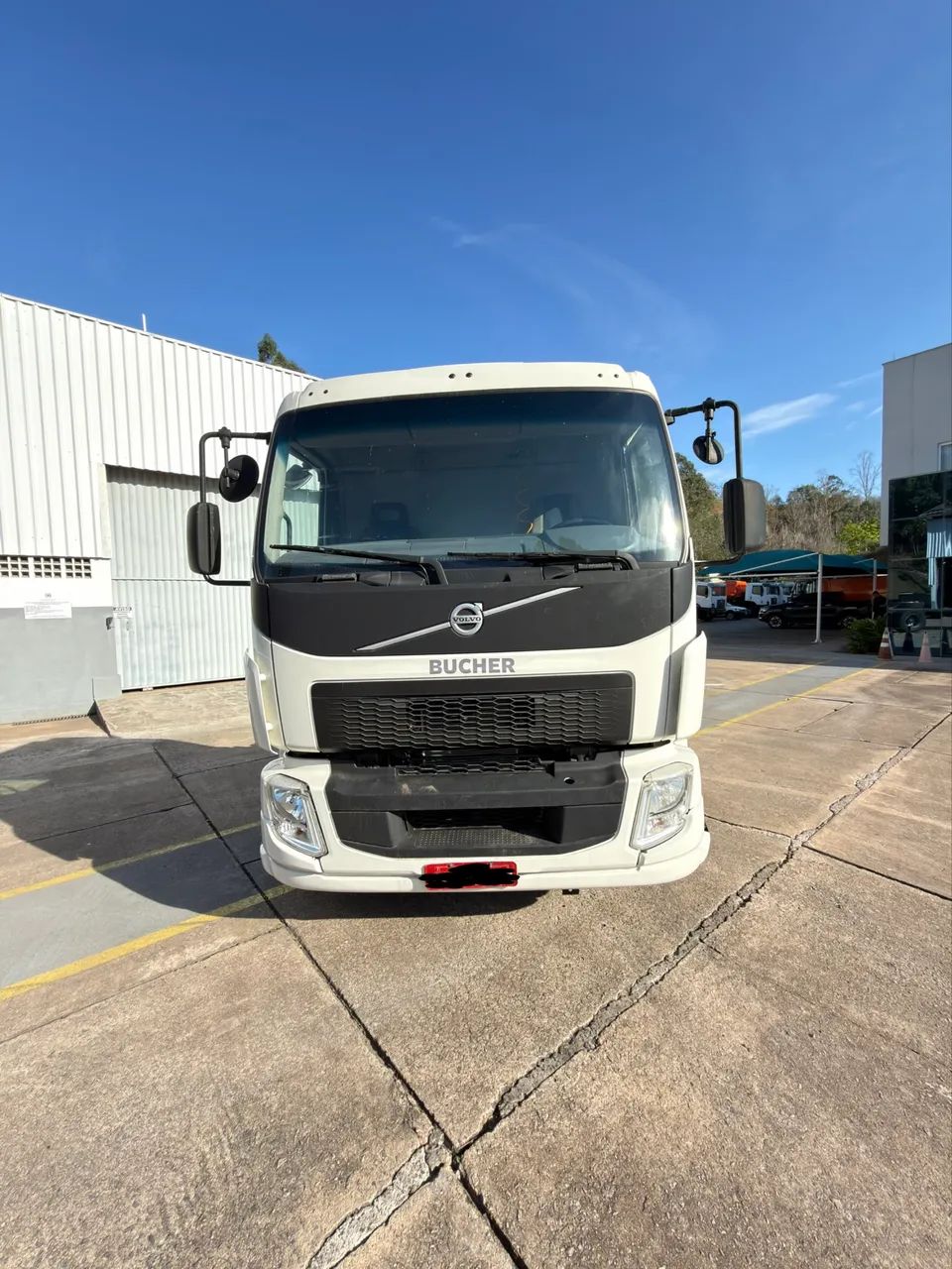 VOLVO/VM 220 4x2R  2014/15