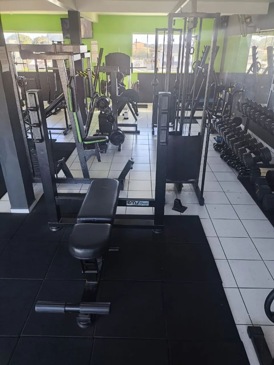 VENDO ACADEMIA DE MUSCULAÇÃO - Foto 4