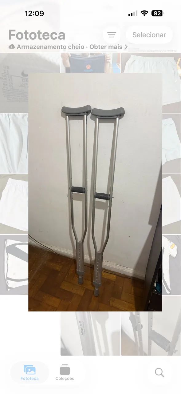 Par de muletas novas Mercur