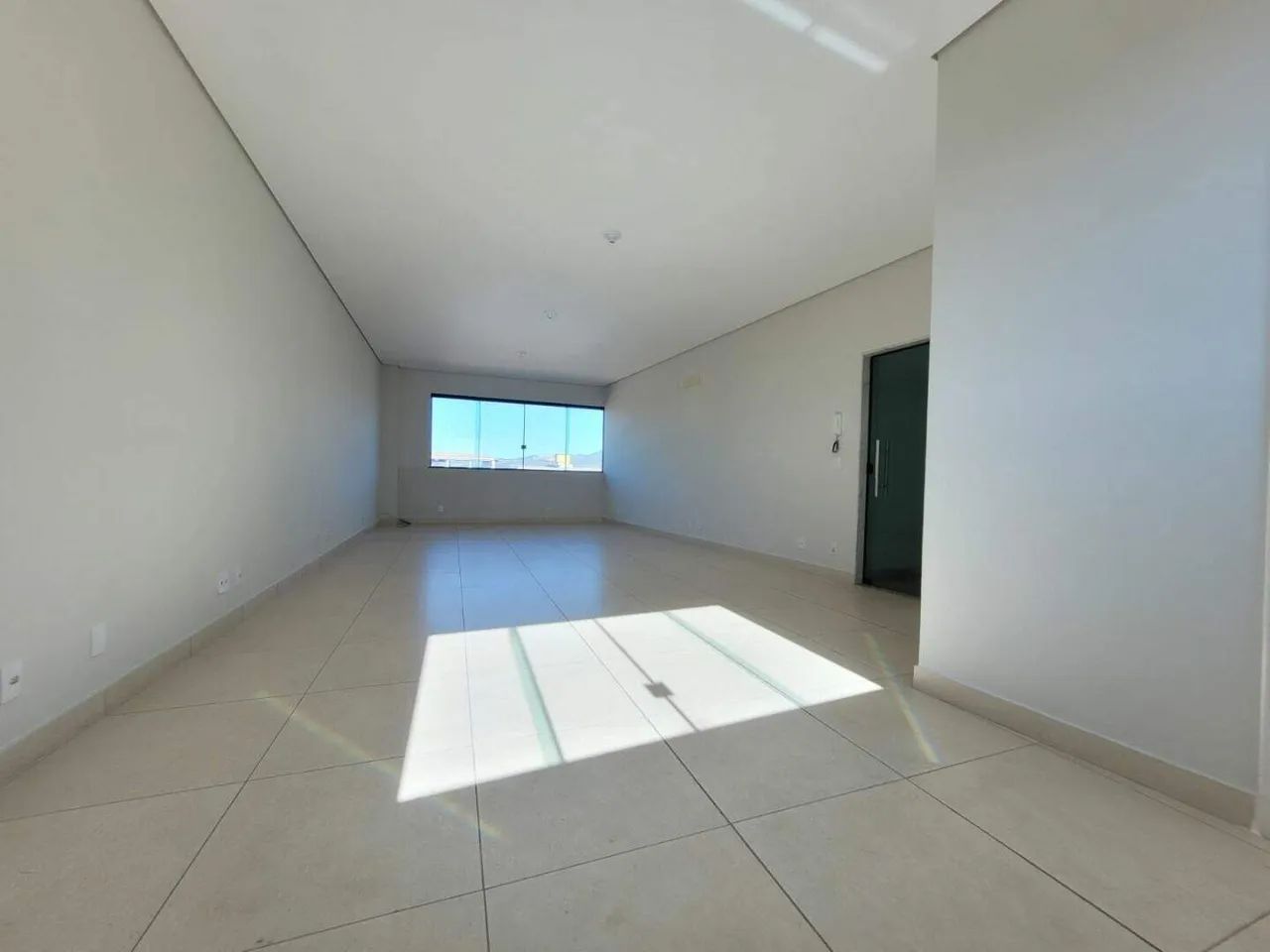 Sala disponível para locação no Centro - Igarapé/MG. - Foto 2