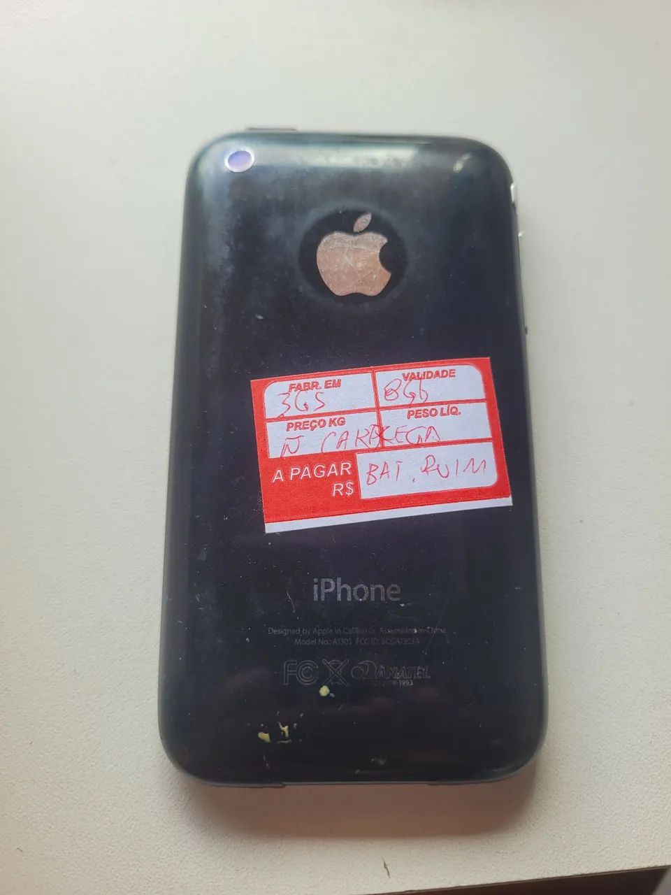 Iphone 3gs 8gb defeito não carrega pecas fica na tela carga tela boa - Foto 2