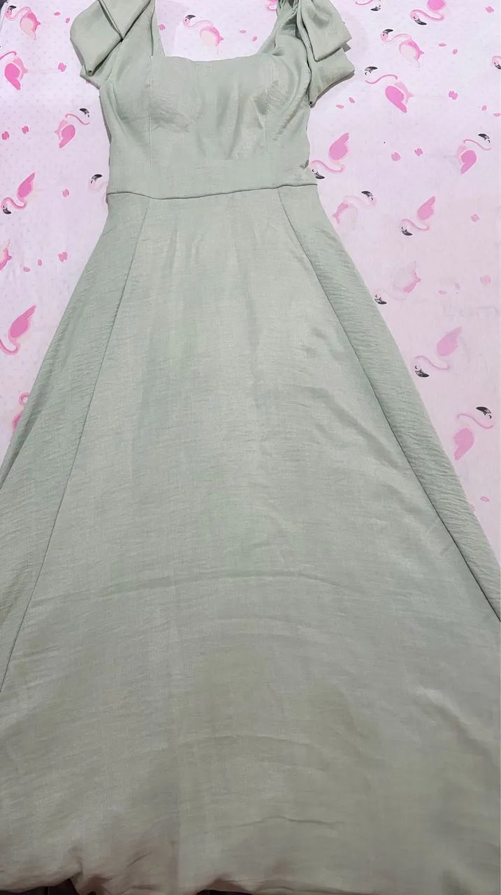 Vestido longo verde menta 