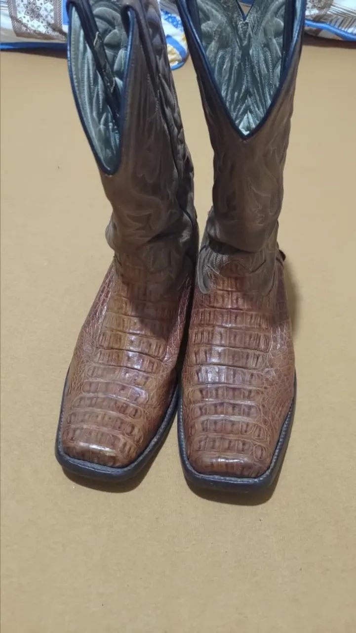 Botas texanas Lazão Botas numeração 40 - Foto 4