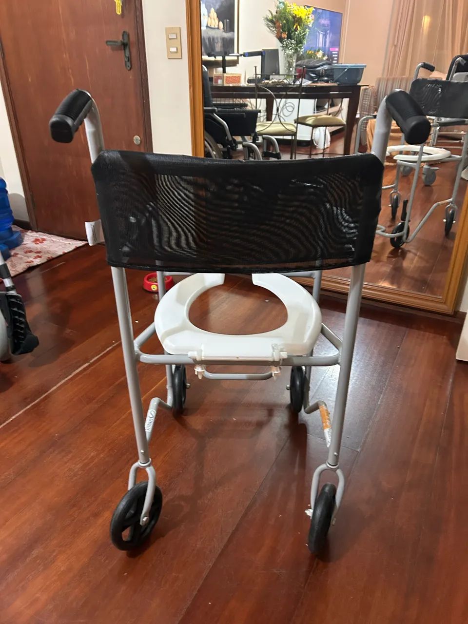 Cadeira rodas de banho  - Foto 3