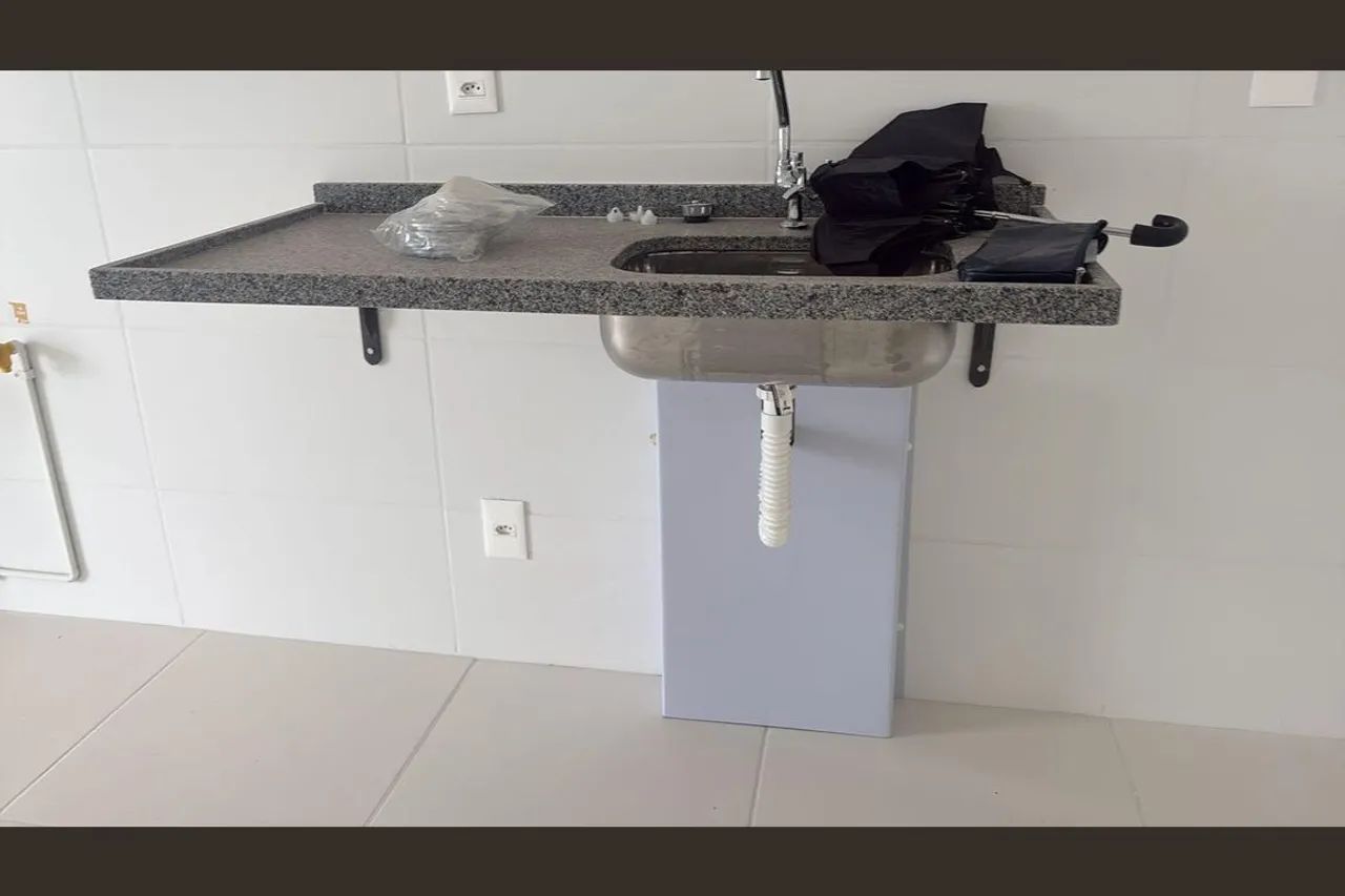 Pia de cozinha granito, com cuba e torneira - Foto 2