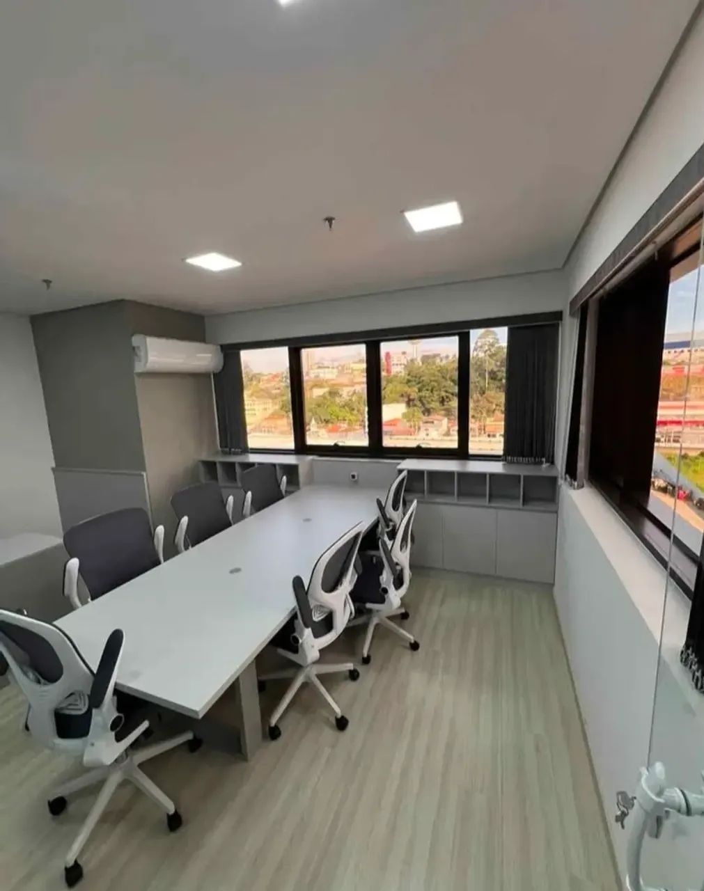 Sala Comercial para locação em Arujá
