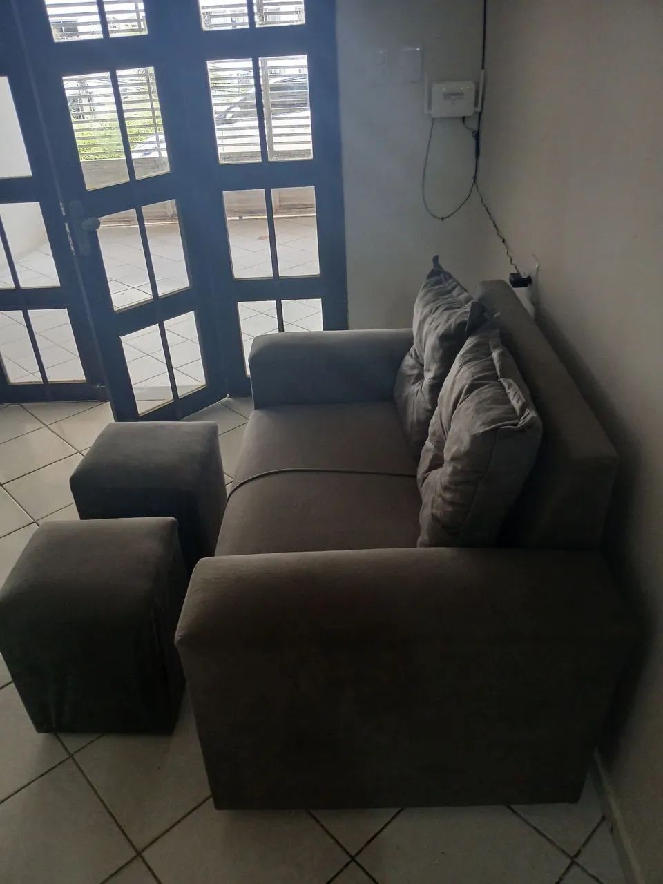 Sofa 2 lugares - Foto 2