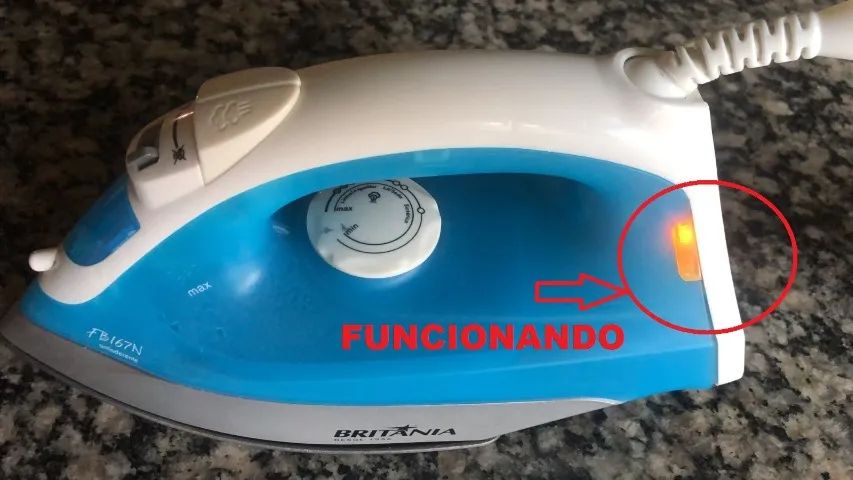 Ferro de Passar a Vapor - Com Defeito - Foto 5