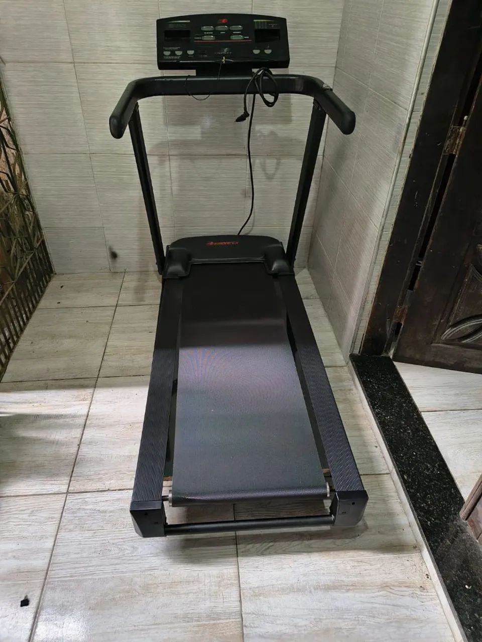 Esteira Embreex 569