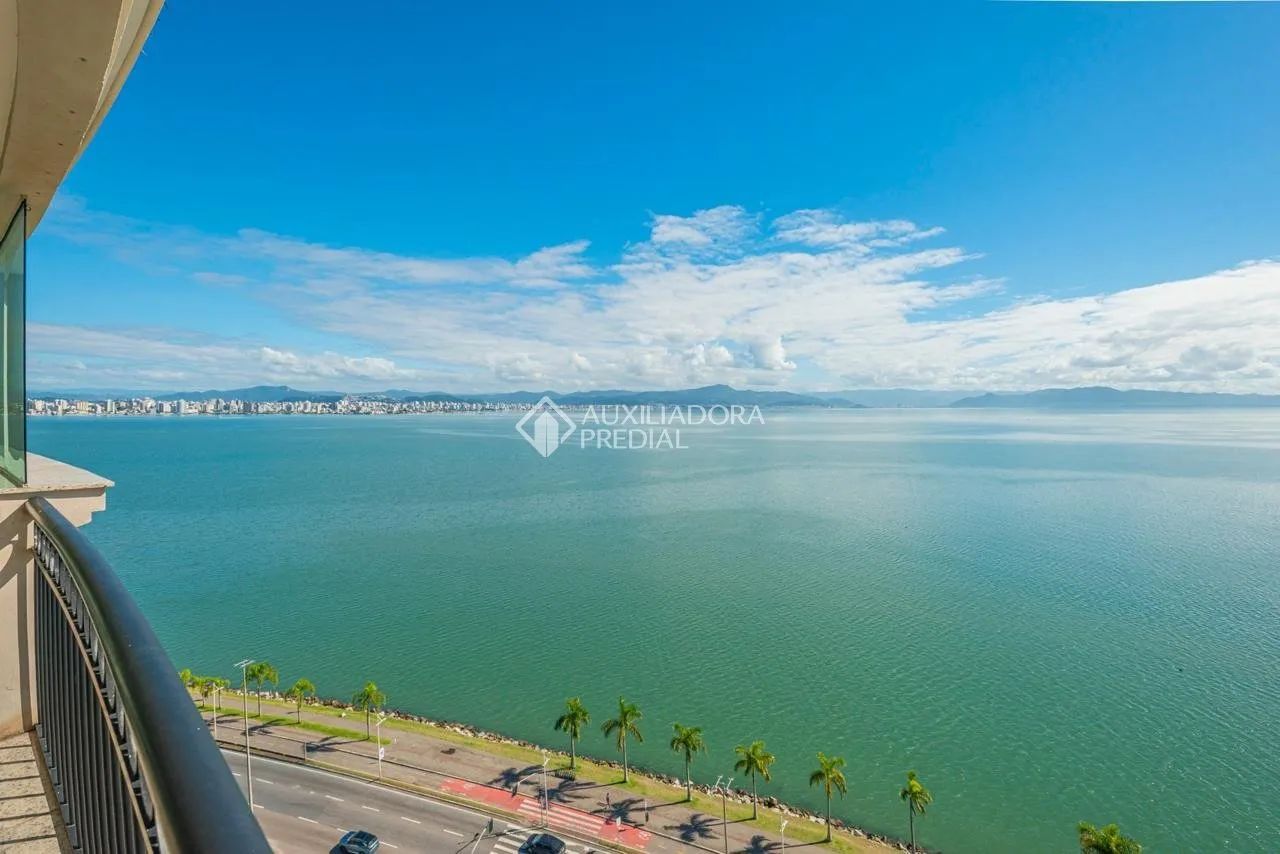 Apartamento à venda no bairro Beiramar, 316 m² com 3 dormitórios/quartos disponíveis. - Foto 5