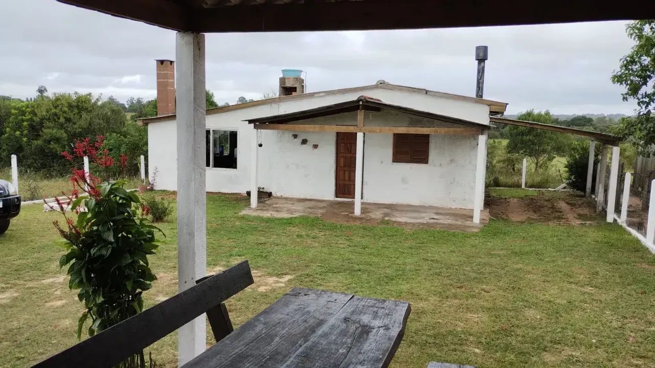 Velleda oferece excelente sítio todo cercado com casa e quiosque em Aguas Claras! - Foto 2