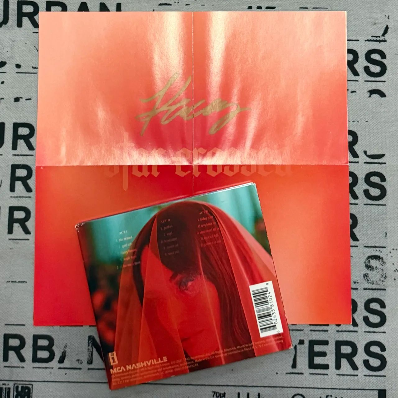 CD AUTOGRAFADO Kacey Musgraves - Star Crossed (USADO) - Foto 2