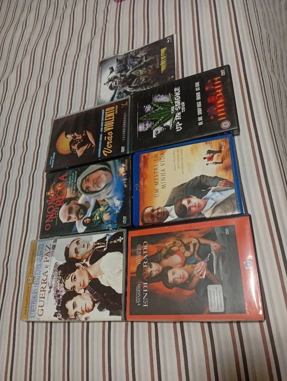 DVDs com clássicos do Cinema e outros. - Foto 2