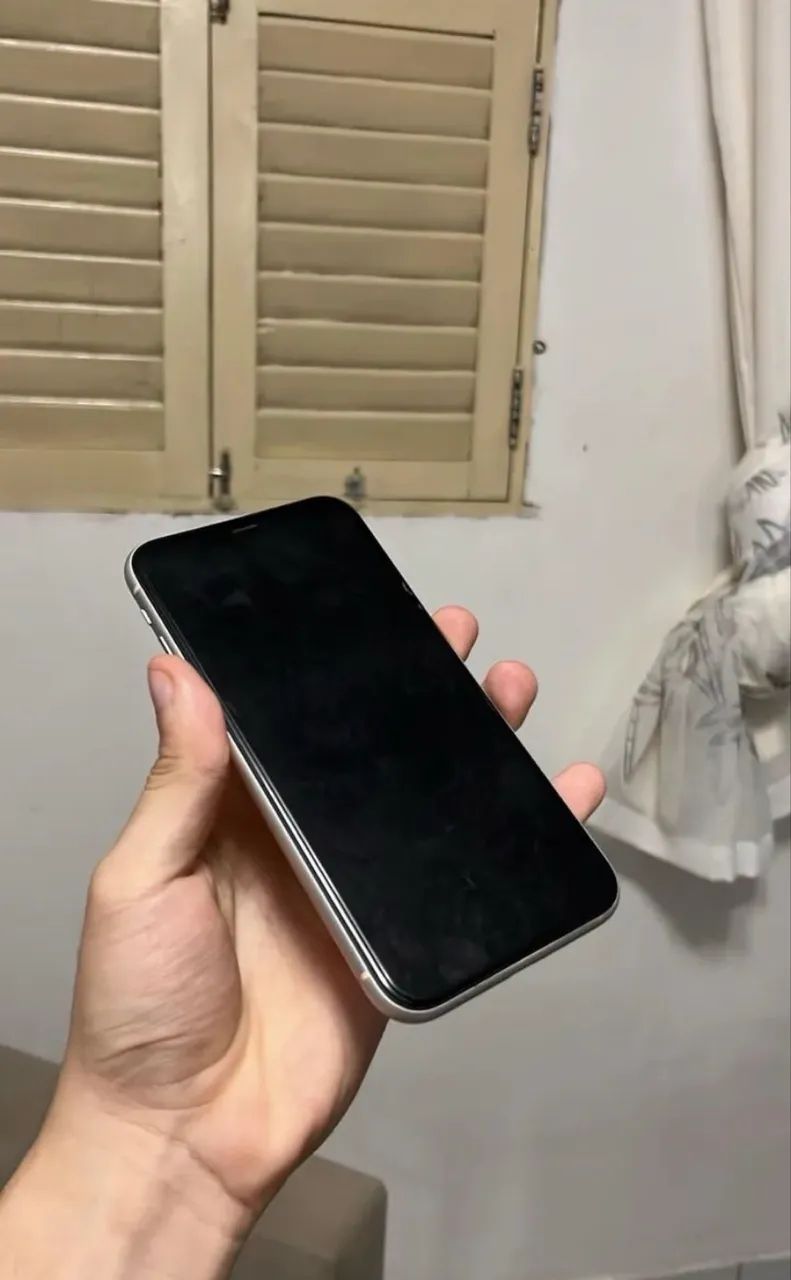 iPhone 11 impecável  - Foto 2