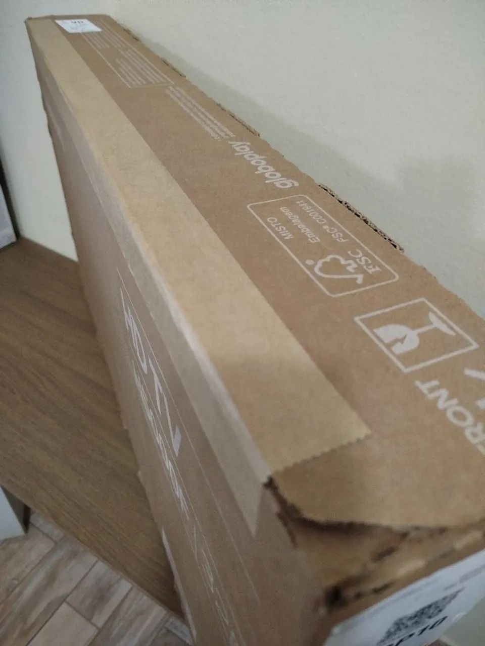Smart Tv 32' Samsung lacrada - Foto 2