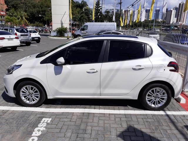 Peugeot 208 allure 1.6, at6 / modelo 2018 - Foto 3