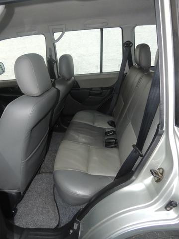 TR4 2005 Pajero 2.0 4x4 - Foto 10