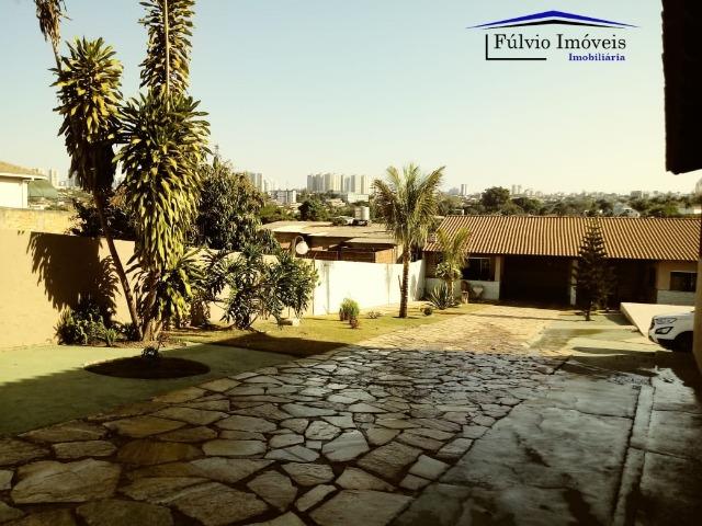 Maravilhosa em condomínio fechado, 1.200m² de terreno, área de lazer e salão de festas - Foto 18